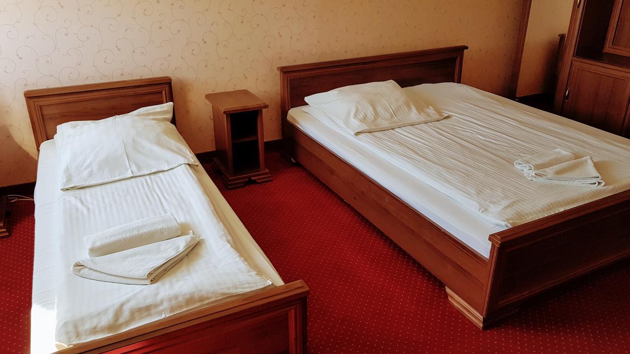 Kania Pokoje Goscinne Przodkowo Esterno foto