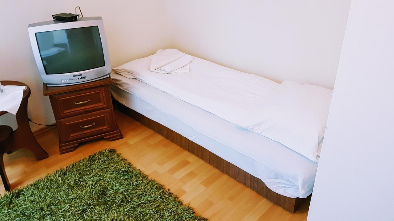 Kania Pokoje Goscinne Przodkowo Esterno foto